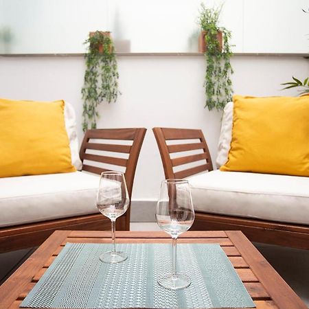 Apartamentos Bajeles Sevilla Urban Ngoại thất bức ảnh
