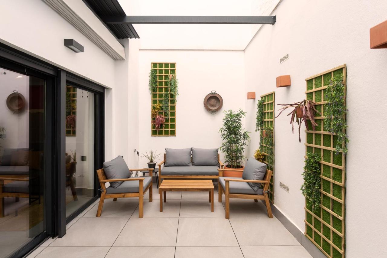 Apartamentos Bajeles Sevilla Urban Ngoại thất bức ảnh