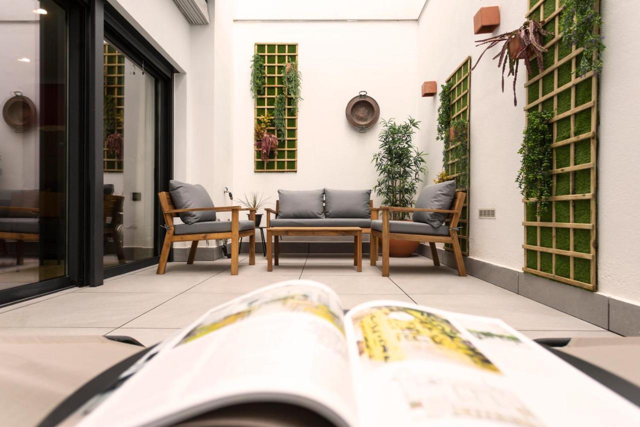 Apartamentos Bajeles Sevilla Urban Ngoại thất bức ảnh