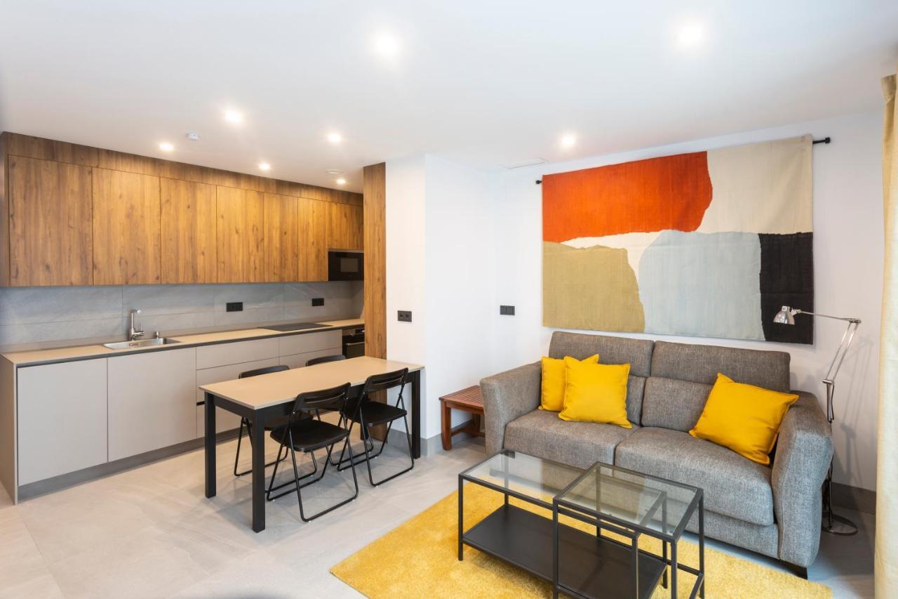 Apartamentos Bajeles Sevilla Urban Ngoại thất bức ảnh