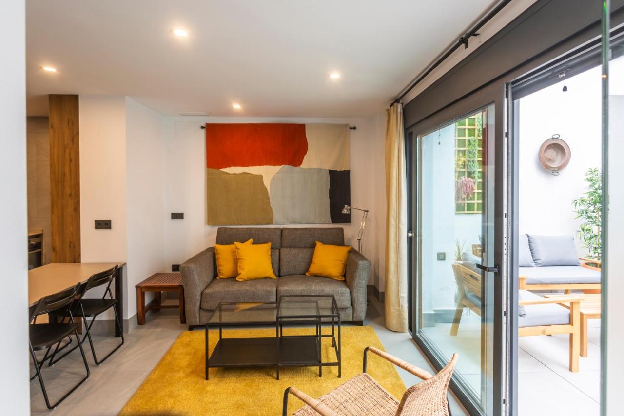 Apartamentos Bajeles Sevilla Urban Ngoại thất bức ảnh