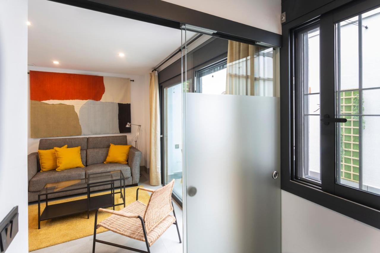 Apartamentos Bajeles Sevilla Urban Ngoại thất bức ảnh