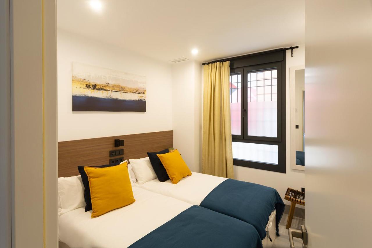 Apartamentos Bajeles Sevilla Urban Ngoại thất bức ảnh