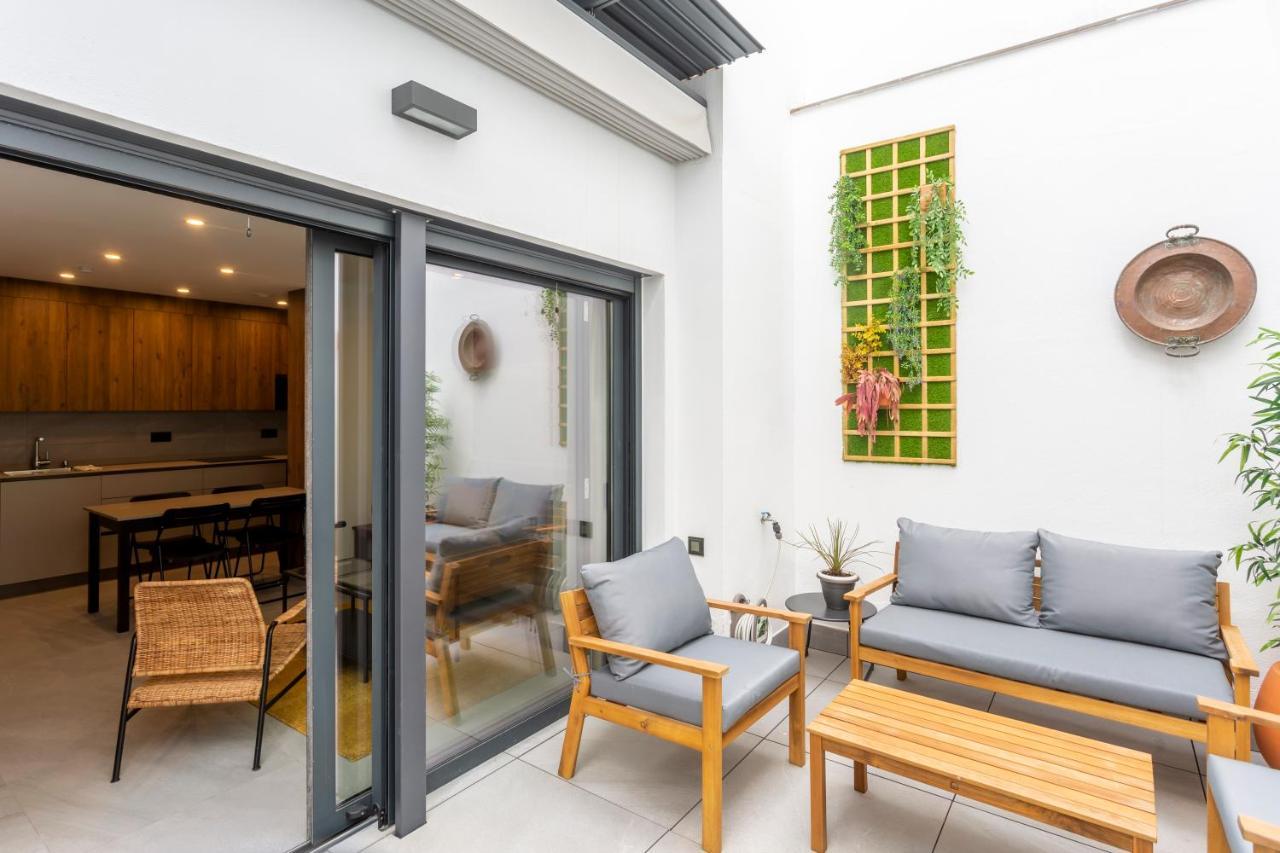 Apartamentos Bajeles Sevilla Urban Ngoại thất bức ảnh