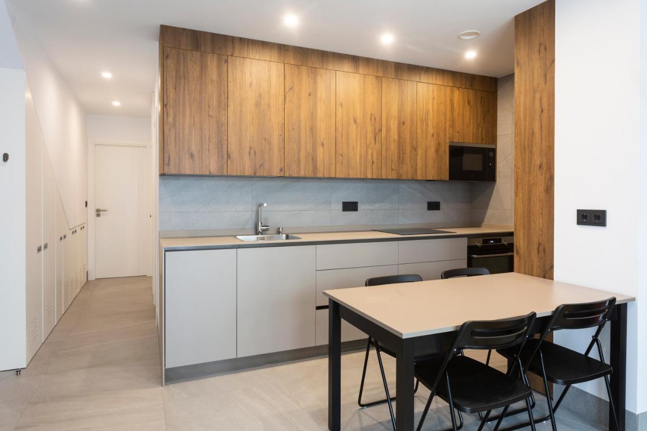 Apartamentos Bajeles Sevilla Urban Ngoại thất bức ảnh