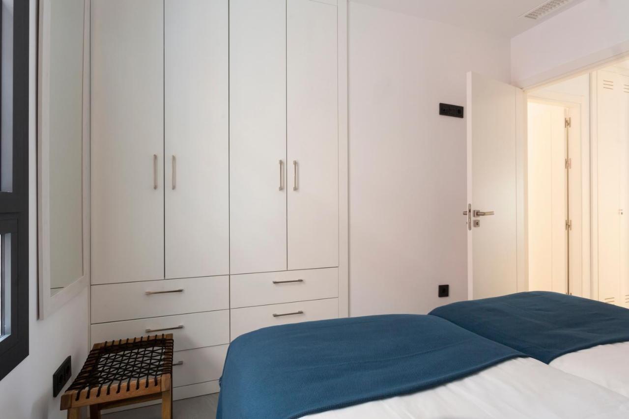 Apartamentos Bajeles Sevilla Urban Ngoại thất bức ảnh