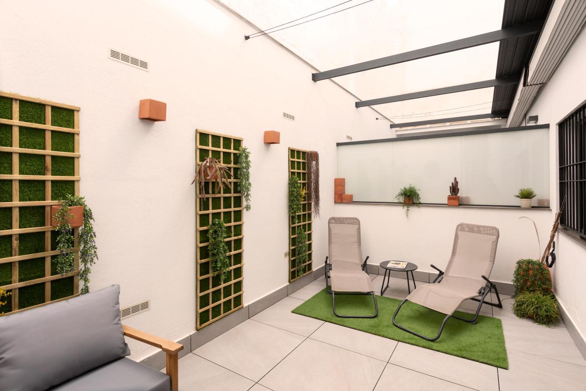Apartamentos Bajeles Sevilla Urban Ngoại thất bức ảnh