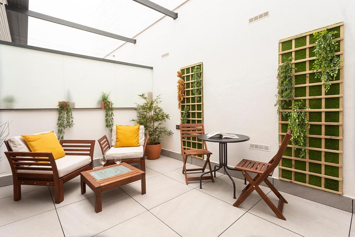 Apartamentos Bajeles Sevilla Urban Ngoại thất bức ảnh