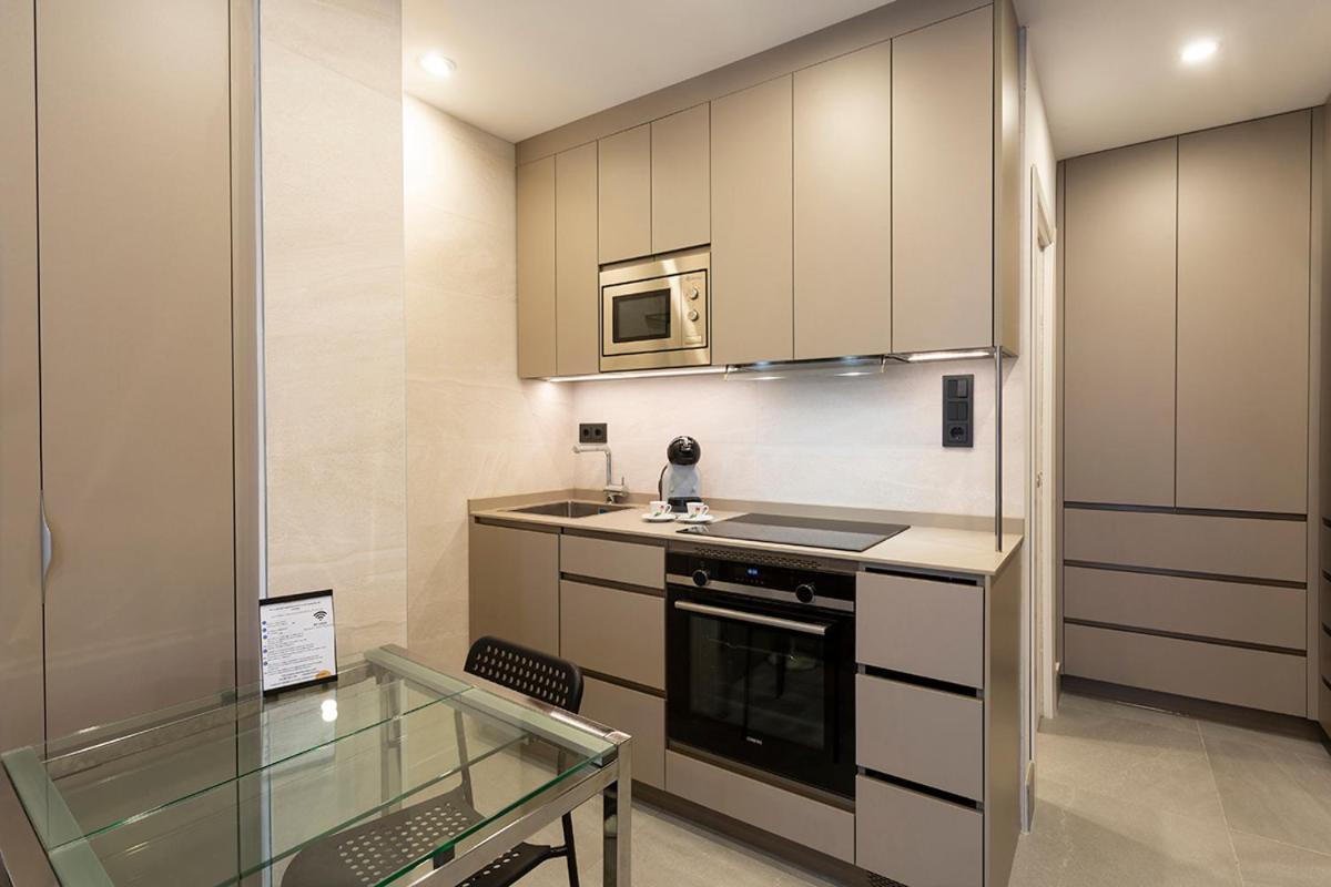 Apartamentos Bajeles Sevilla Urban Ngoại thất bức ảnh
